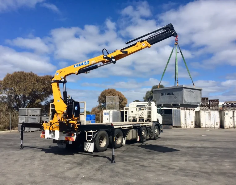 Effer-truck-crane-img